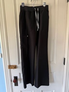 Figs Black Women's Wide Leg Scrubs with Gray Drawstring - Size Small/Tall